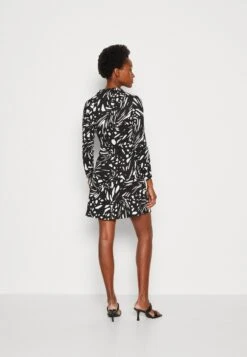 Anna Field Robe De Jour - Black/White 10 Anna Field Robe De Jour - Black/White -Anna Field 0efa54d9bcf34a59a81f707b4b8bc276