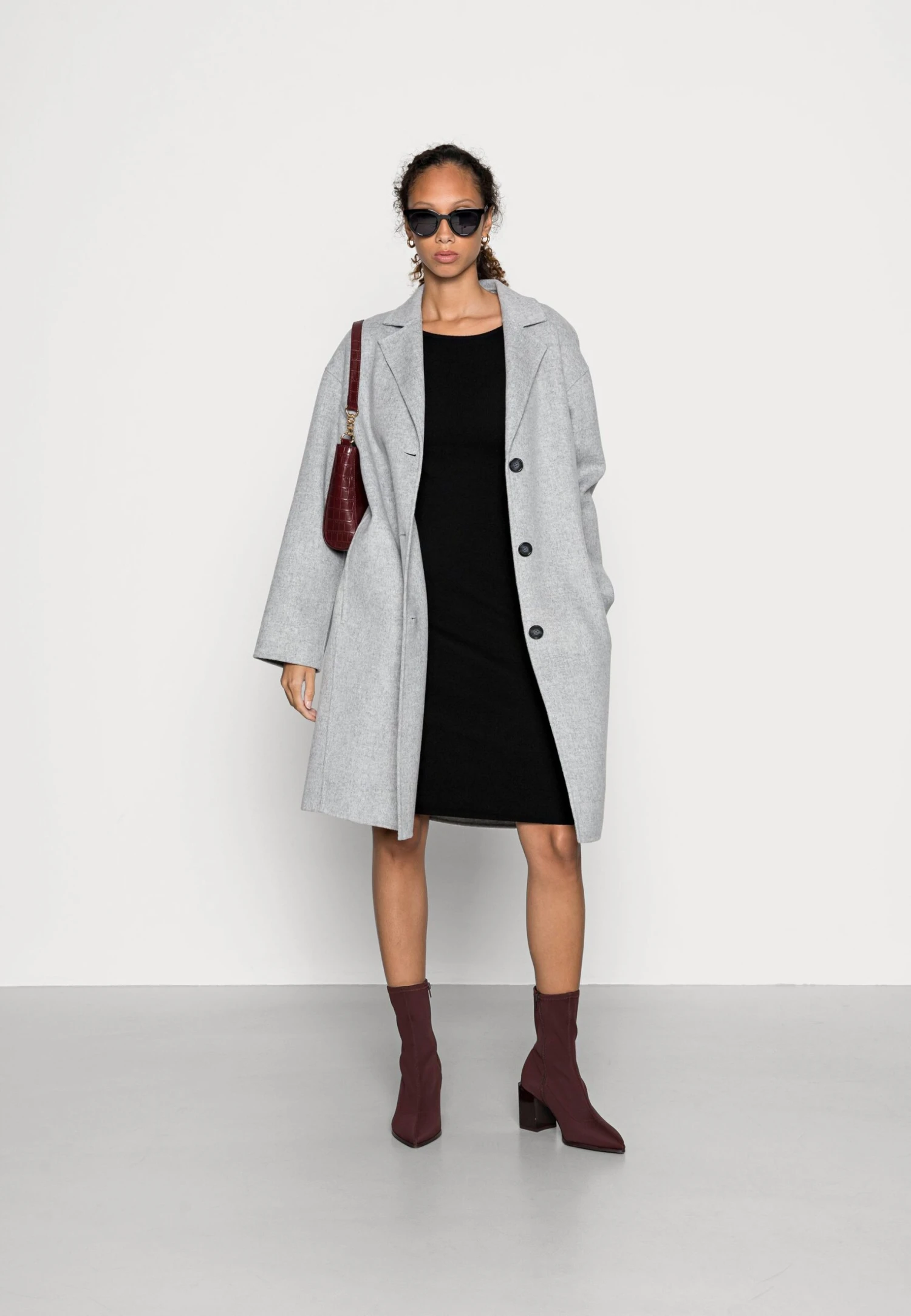 Anna Field Offener Rücken Bodycon Mini Strickkleid - Robe Fourreau - Black 4 Anna Field Offener Rücken Bodycon Mini Strickkleid - Robe Fourreau - Black – Image 2