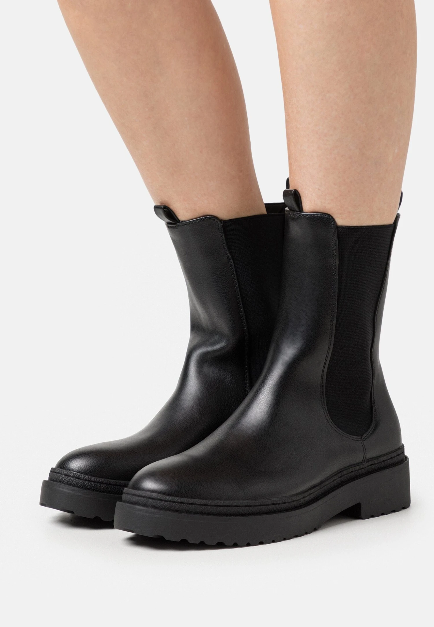 Bottines À Plateau - Black 3 Bottines À Plateau - Black