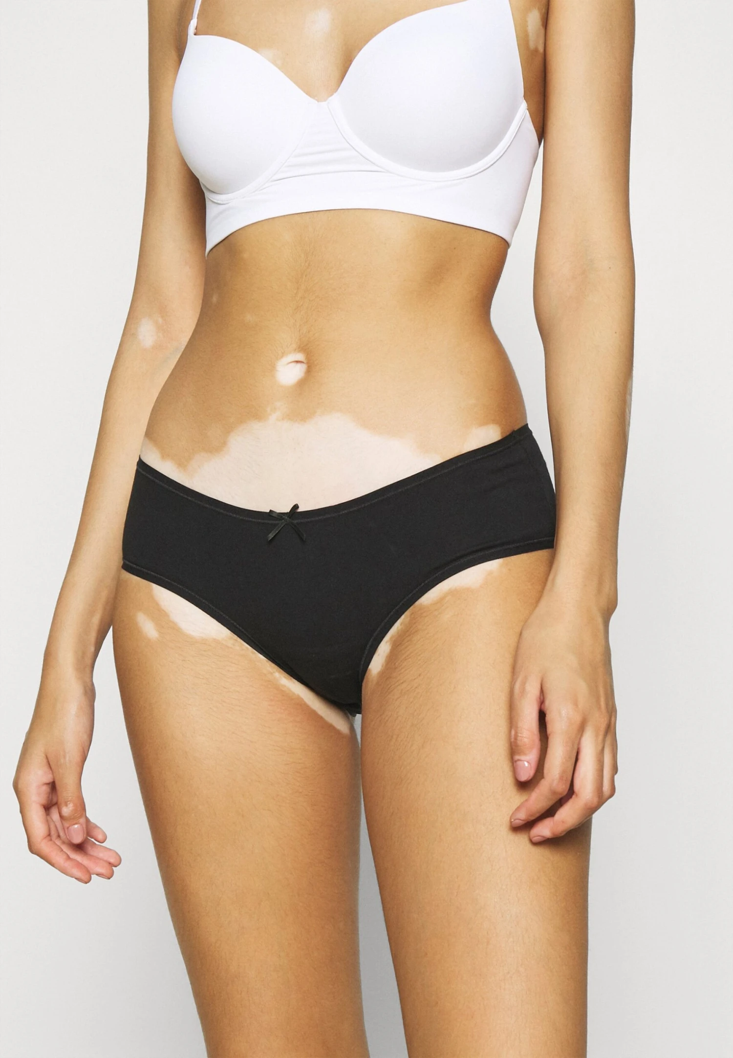 Anna Field Romy 7 Pack - Slip - Grey 4 Anna Field Romy 7 Pack - Slip - Grey – Image 2