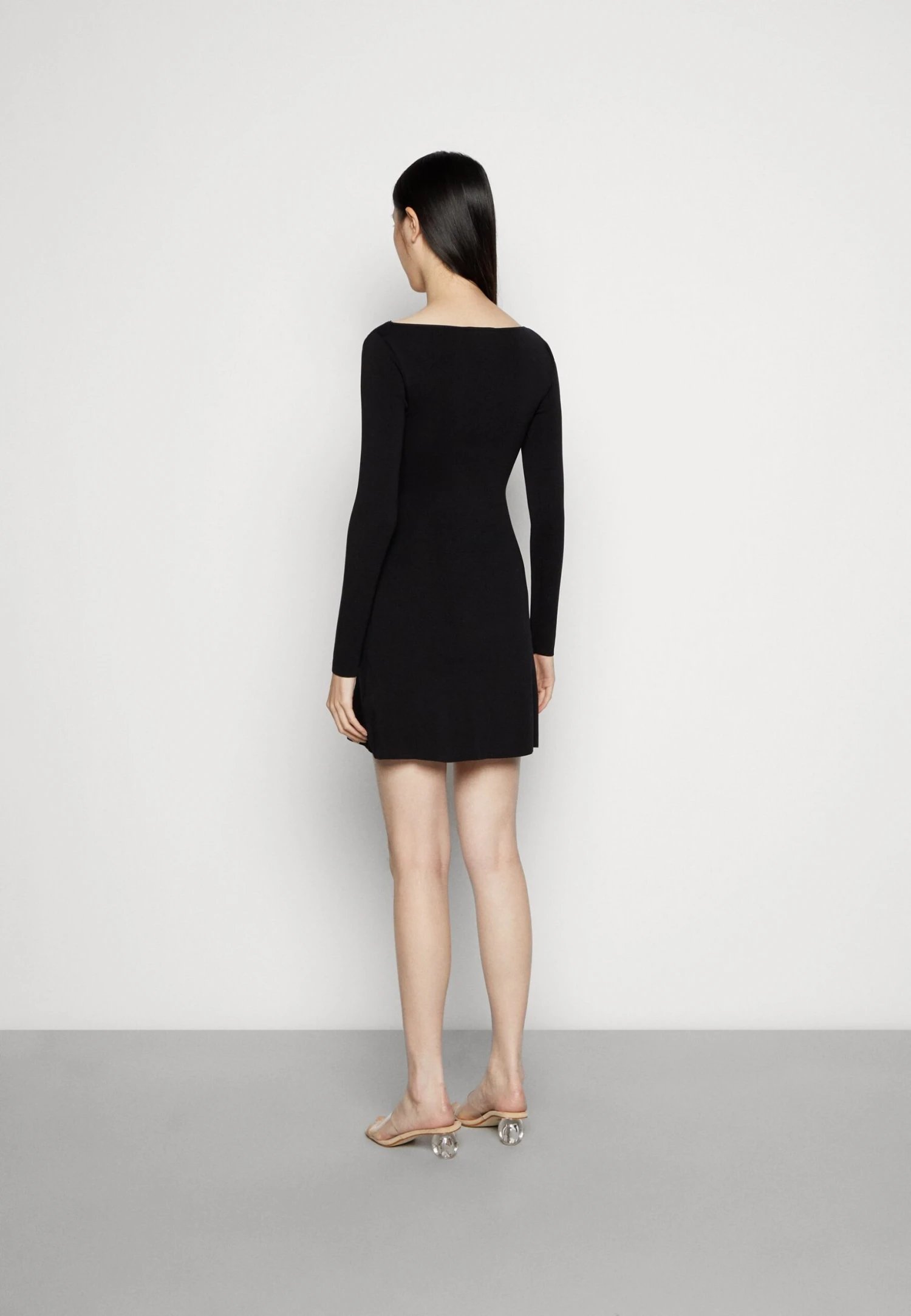 Anna Field Robe Pull - Black 5 Anna Field Robe Pull - Black – Image 3