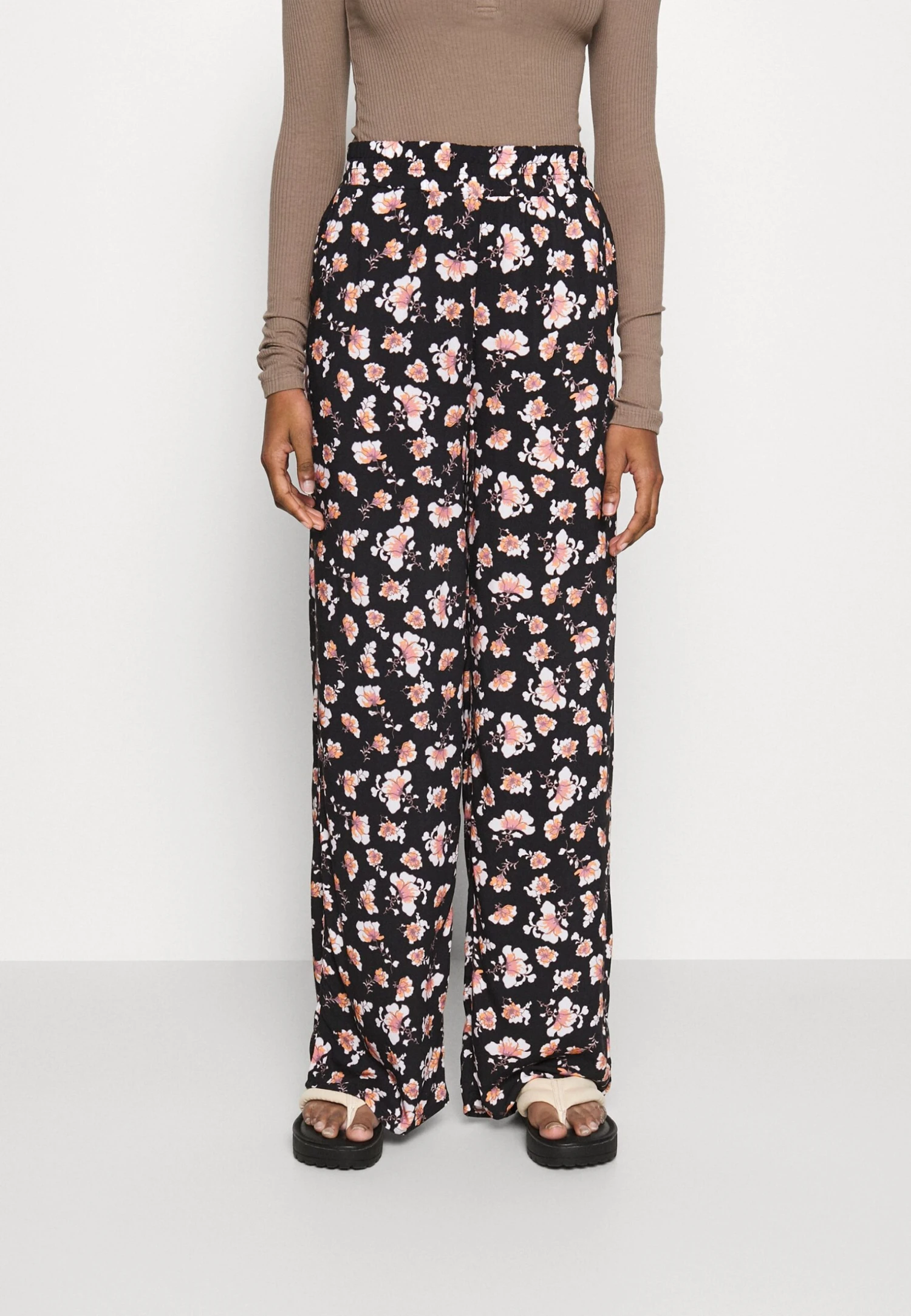 Pantalon Classique - Black/Multi-Coloured 3 Pantalon Classique - Black/Multi-Coloured