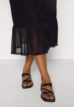 Sleeve Less Dress - Robe De Jour - Black 11 Sleeve Less Dress - Robe De Jour - Black -Anna Field 66cc770b6d80438da3c7a44b4feb4309