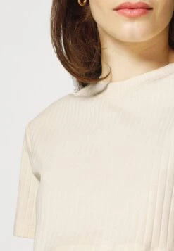 Top Skirt Set - Jupe Crayon - 003 - Off-White 17 Top Skirt Set - Jupe Crayon - 003 - Off-White -Anna Field 6895ea84cced4e55982e65db4effa2d7