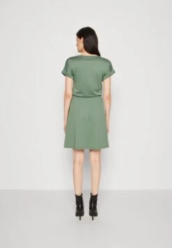 Anna Field Robe En Jersey - Green 10 Anna Field Robe En Jersey - Green -Anna Field 6dd394be19b048718e36cb3708c1d5f4