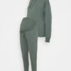 Set - Sweat À Capuche - Green 2 Set - Sweat À Capuche - Green -Anna Field 6ef843be5e4f4308b1b57762a56ba7c7