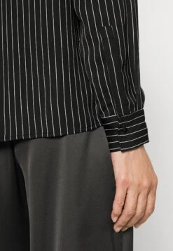 Anna Field T-Shirt À Manches Longues - Black/White 13 Anna Field T-Shirt À Manches Longues - Black/White -Anna Field 778888aa428946a7964ef39e7a6d1187