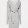Anna Field Wrap V Ausschnitt Mini Strickkleid Mit Gürtel - Robe Fourreau - Mottled Grey 1 Anna Field Wrap V Ausschnitt Mini Strickkleid Mit Gürtel - Robe Fourreau - Mottled Grey -Anna Field 7ddf17662b834b77bea3cb9fd894cf4c