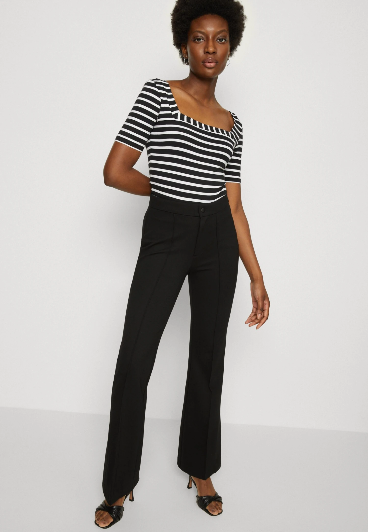 Anna Field T-Shirt Imprimé - Black/White 6 Anna Field T-Shirt Imprimé - Black/White – Image 4