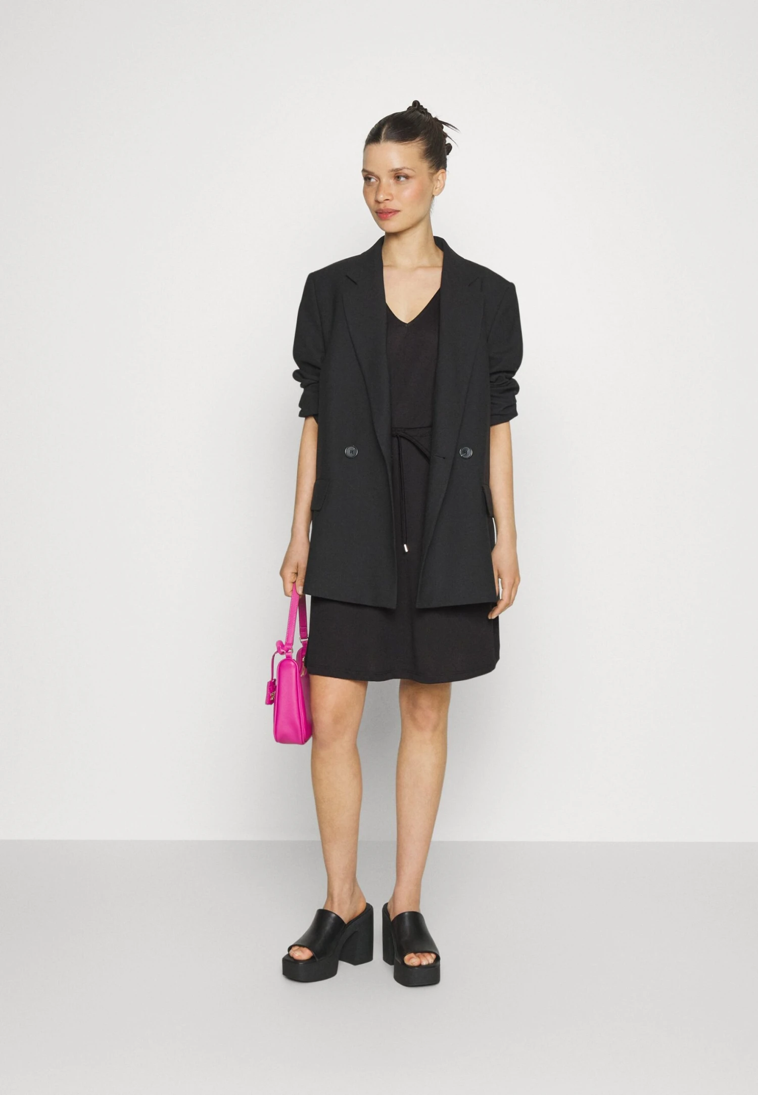 Robe De Jour - Black 4 Robe De Jour - Black – Image 2