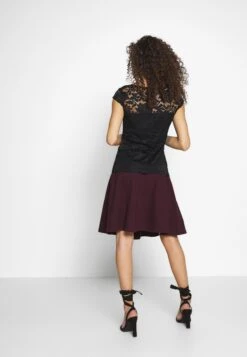 Jupe Trapèze - Winetasting -Anna Field 8f766584be6a4cec936a188a3c5e2c77