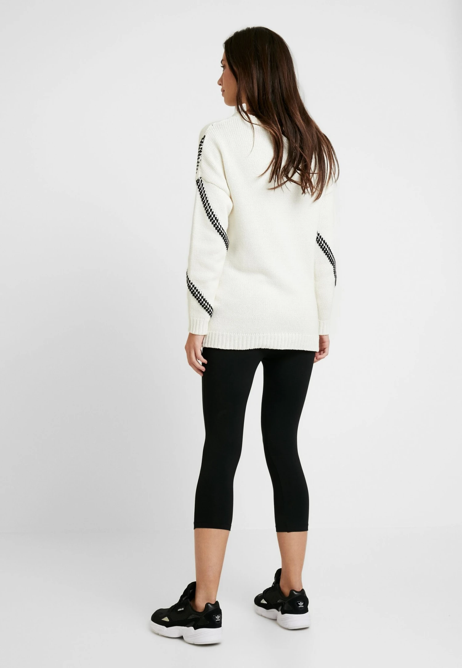 2 Pack Capri - Legging - Black 6 2 Pack Capri - Legging - Black – Image 4