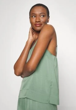 Anna Field Pyjama - Green 11 Anna Field Pyjama - Green -Anna Field a6ff35054e89408380d86b3765c3513e