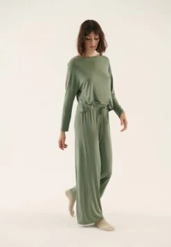 Anna Field Set - Pyjama - Khaki 11 Anna Field Set - Pyjama - Khaki -Anna Field b0582ddda7cb423eabcd79a9b5e373dc