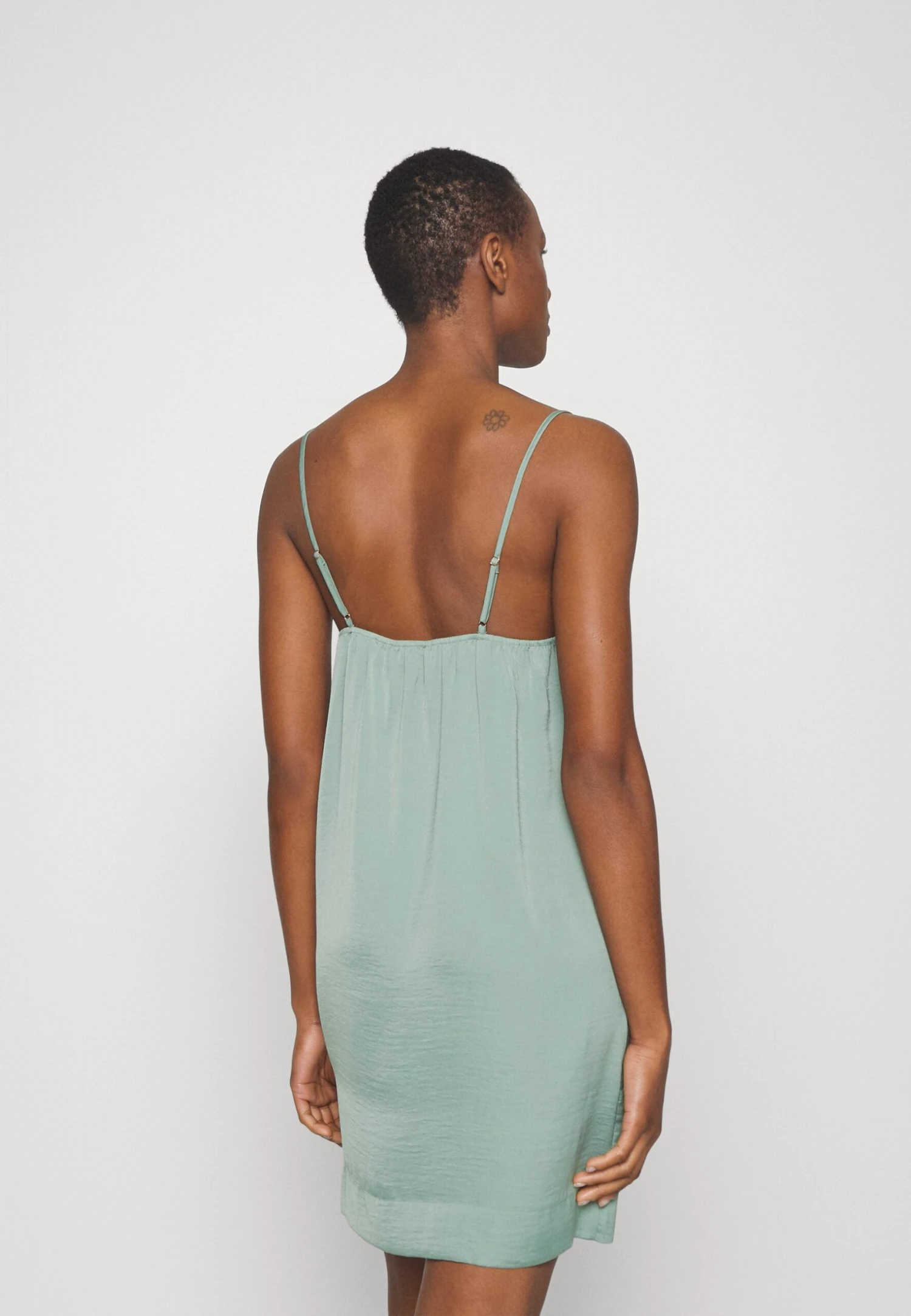 Anna Field Chemise De Nuit / Nuisette - Green 5 Anna Field Chemise De Nuit / Nuisette - Green – Image 3