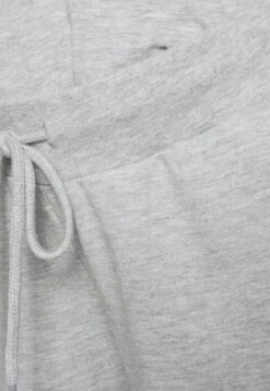 Slim Fit Joggers - Overbump - Pantalon De Survêtement - Light Grey -Anna Field bdcb41bafe3945bd95f8e6c593930596