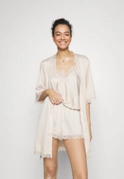 Anna Field Peignoir - Off-White 9 Anna Field Peignoir - Off-White -Anna Field d8b620f4e52542c59db49a407de65a30