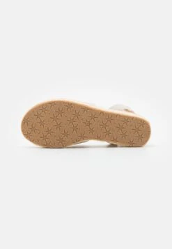 Anna Field Espadrilles - Beige 12 Anna Field Espadrilles - Beige -Anna Field dc88609fa7fe4987a91c50307f2a6915
