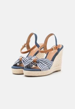 Anna Field Sandales À Talons Hauts - Dark Blue 10 Anna Field Sandales À Talons Hauts - Dark Blue -Anna Field e7db8cb773a848a8b386985d3d457554