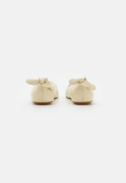 Anna Field Leather - Ballerines - Off White 11 Anna Field Leather - Ballerines - Off White -Anna Field ea25893fb4104f58a4533a759827c537