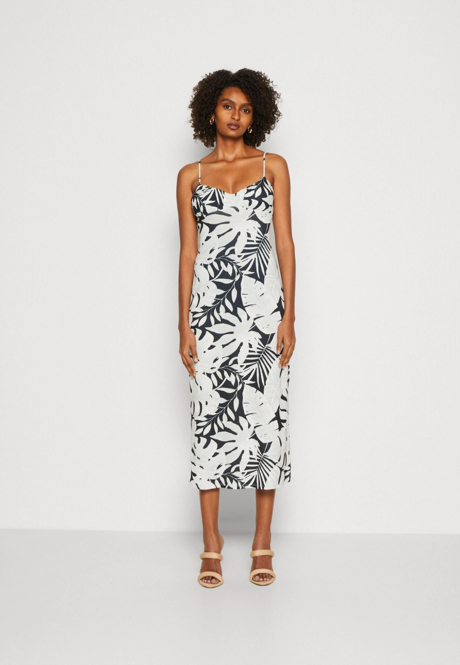 Anna Field Robe En Jersey - Black/White 5 Anna Field Robe En Jersey - Black/White – Image 3