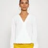 Blouse - Off-White 2 Blouse - Off-White -Anna Field fc052f3054694040b9d3f7c5cdda9337